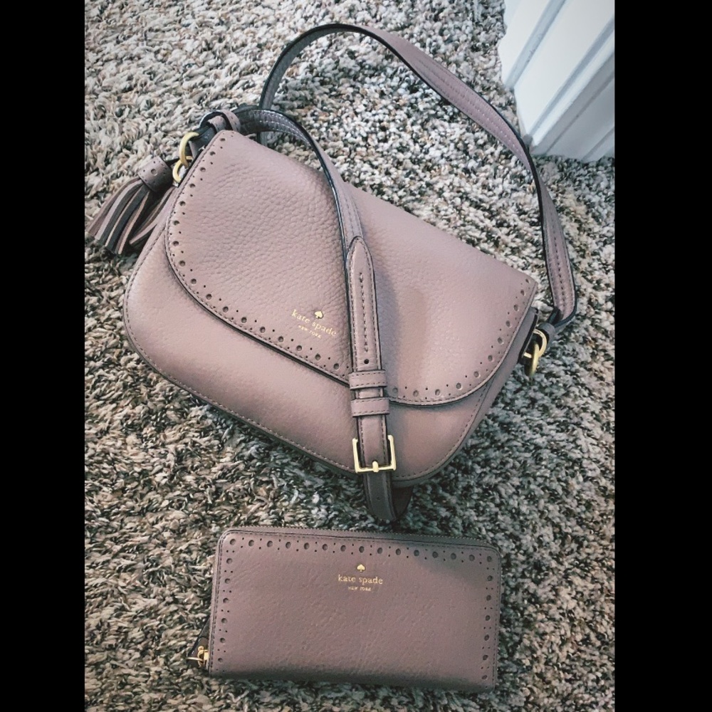 🚫SOLD🚫Kate Spade crossbody w matching wallet
